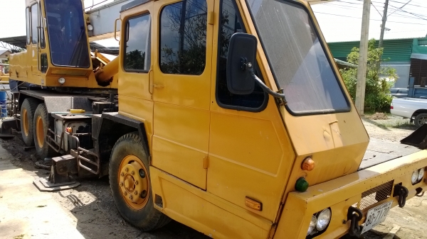 10ล้อเครน20ตัน NISSAN 4TW170 เครนTADANO 3ชัก4ปลอก สภาพดีพร้อมใช้