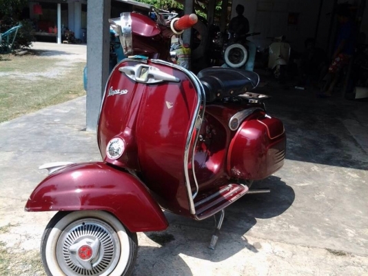 ขายsprint สีแดง อิตาลี เครื่องดี สีสวย สภาพพร้อมใช้งาน ราคา34,500 รับแลกรับเทรินทุกรุ่นนะครับ