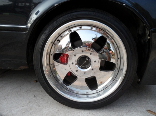 ขายแล้ว ครับ  ขอบคุณ พี่เสือ ครับ