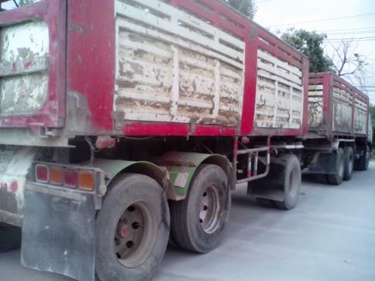 ขายรถพ่วงแม่ลูกดั้ม แม่สองเพลา ลูกสามคาน ราคาถูก 225 แรงม้าปี 47 ขายรถพ่วงแม่ลูกดั้ม แม่สองเพลา ลูกสามคาน ราคาถูก 225 แรงม้าปี 47