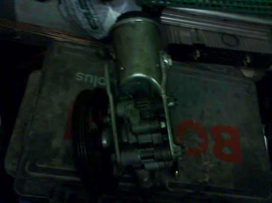 ปั้มพาวเวอร์ และข้อเหวี่ยง วีออส อันละ 1000  โทร 0955308436