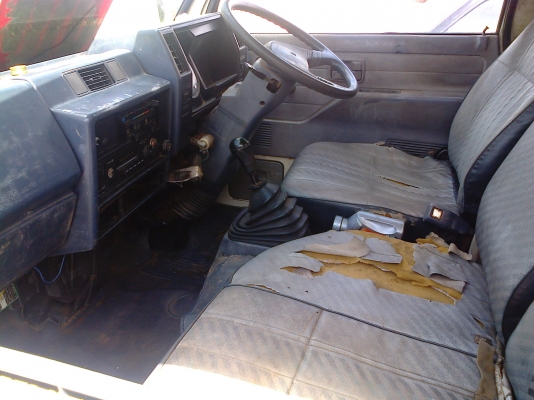 6ล้อNKR58LU5ติดเครน3ตัน พื้นปูใหม่(รถแต่งใหม่เรียบร้อยแล้ว) พอได้ใช้ รถพร้อมใช้สภาพดี เล่มพร้อม....