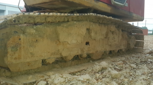 ขายด่วนแบ็คโฮSUMITOMO 2800F2ราคาไม่แพงสภาพใช้งานได้ดีโทร0801515451