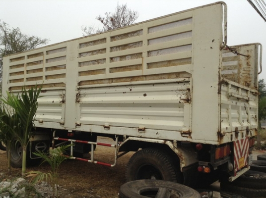 ขายลูกพ่วงไม่ดั้มพนัสยาว 6.40 เมตรสภาพสวยๆ