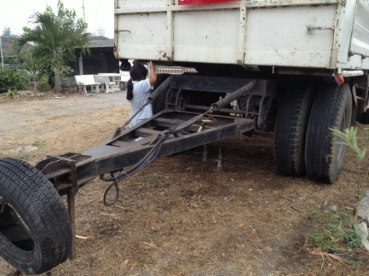 ขายลูกพ่วงไม่ดั้มพนัสยาว 6.40 เมตรสภาพสวยๆ