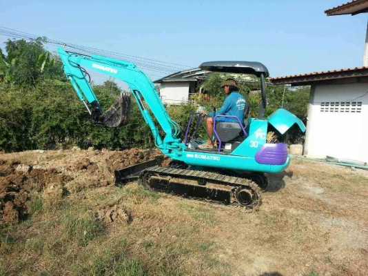 แบคโฮเล็กkomatsu pc30