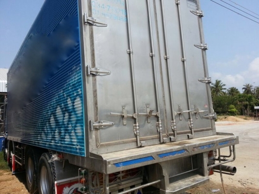 รถฮีโน่ 12 ล้อ ตู้เย็น 285 แรงม้า. ปี 38  ( รถประกอบ. )  สนใจติดต่อ 081 - 6079515