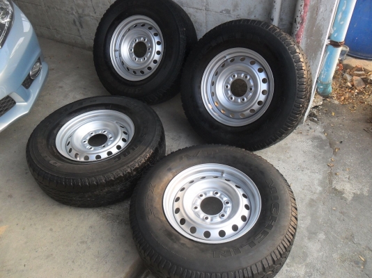 ล้อกะทะ 15นิ้ว 6รู พร้อมยาง สวยๆ 4 ล้อ ราคา 4400 บาท