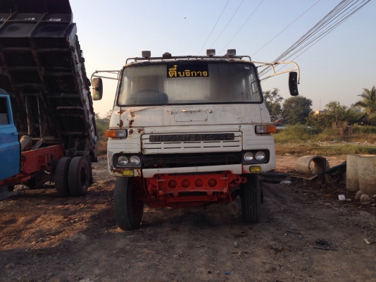 ขายรถเเทรนเลอร์ NISSAN UD สภาพพร้อมใช้งาน เครื่องดี มีเล่มทะเบียนพร้อม ภาษีไม่ขาด ราคาต่อรองได้