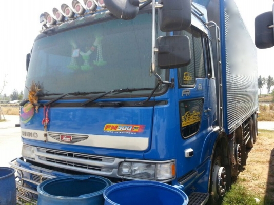 รถฮีโน่ 12 ล้อ ตู้เย็น  260 แรงม้า. ปี 48  ( รถประกอบ. )  สนใจติดต่อ 081 - 6079515