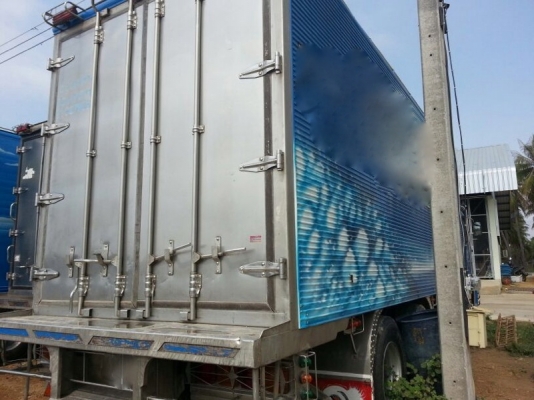 รถฮีโน่ 12 ล้อ ตู้เย็น  260 แรงม้า. ปี 48  ( รถประกอบ. )  สนใจติดต่อ 081 - 6079515