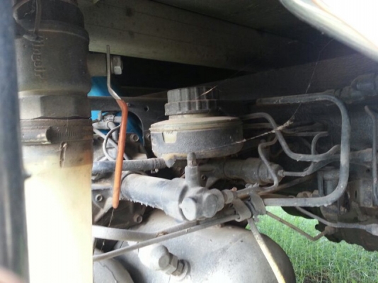 รถอีซูซุ 10 ล้อ ตู้เย็น  175 แรงม้า.  สนใจติดต่อ 081 - 6079515