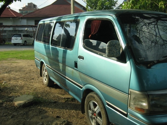 ขายรถตู้