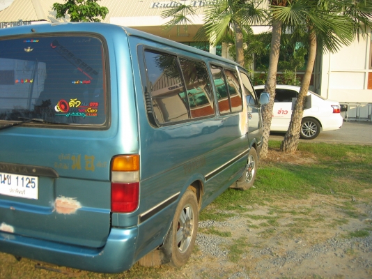 ขายรถตู้