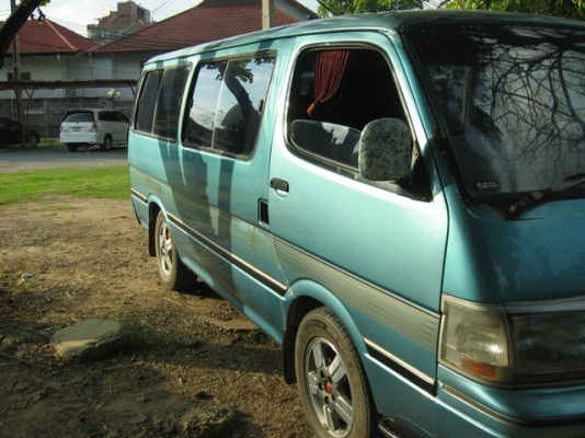 ขายรถตู้