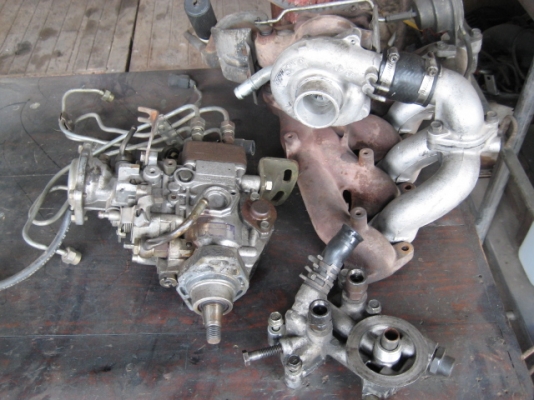 ขายชุดเทอร์โบ 4d56 +ปั้มเทอร์โบ+ฐานกรองน้ำมันเครื่อง