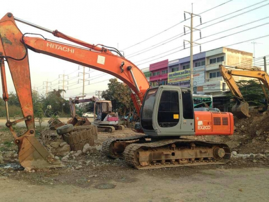 ขาย HITACHI EX200-5