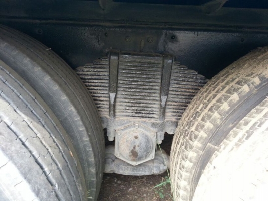 รถฮีโน่ 10 ล้อ ตู้เย็น 187  แรงม้า.  ( เพลาเดียว )  สนใจติดต่อ 081 - 6079515