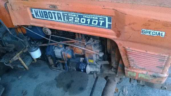 ขายรถไถคูโบต้า 2 เพลาขับเคลื่อน4ล้อ22 แรง