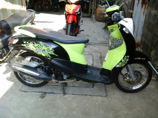 Fino ปี 54 สีเขียว ดำ รถสวย เครื่องเงียบกริบ ชุดสีสด ทดลองขับได้ทุกวันจ้า Fino ปี 54 สีเขียว ดำ รถสวย เครื่องเงียบกริบ ชุดสีสด ทดลองขับได้ทุกวันจ้า