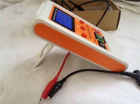 เครื่องวัดค่า LCR M4070 สำหรับ วัดความต้านทาน , ขดลวด , ตัวเก็บประจุ เครื่องวัดค่า LCR M4070 สำหรับ วัดความต้านทาน , ขดลวด , ตัวเก็บประจุ