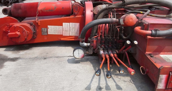 ขาย เครน UNIC 4 ปลอก 3.5 ตัน เก่าญี่ปุ่น พร้อมติดตั้ง ขาย เครน UNIC 4 ปลอก 3.5 ตัน เก่าญี่ปุ่น พร้อมติดตั้ง