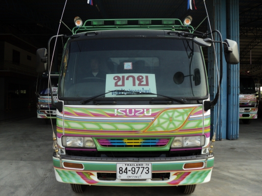 อีซูซุ 10 ล้อ(ล้อเล็ก)กระบะบรรทุกรถเกี่ยวข้าว รถตีดิน