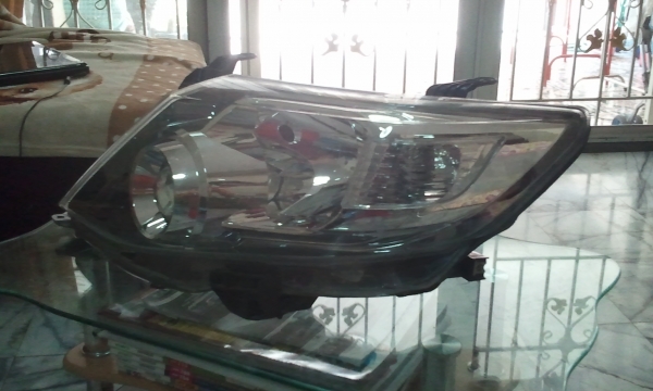 ขายไฟหน้า fortuner champ