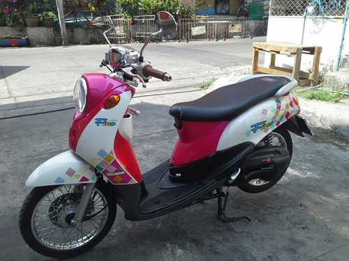 Fino ปี 54 สีครีม ชมพู รถสวยมาก ชุดสีสด เครื่องเดิม แน่นๆ ทดลองขับได้ทุกวัน ไม่ซื้อ ไม่ว่ากัน Fino ปี 54 สีครีม ชมพู รถสวยมาก ชุดสีสด เครื่องเดิม แน่นๆ ทดลองขับได้ทุกวัน ไม่ซื้อ ไม่ว่ากัน