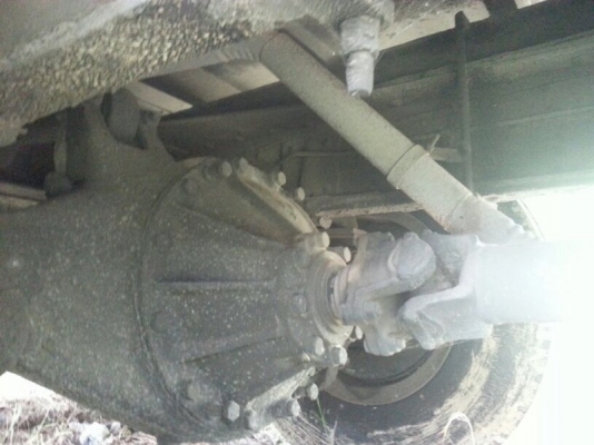 รถอีซูซุ 10 ล้อ ตู้เย็น FVM  175 แรงม้า.  สนใจติดต่อ 081 - 6079515