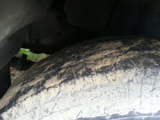 รถอีซูซุ 10 ล้อ ตู้เย็น FVM  175 แรงม้า.  สนใจติดต่อ 081 - 6079515