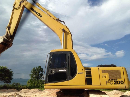 รับซื้อ ขาย ฝากขาย แลกเปลี่ยนสิบล้อ แบคโฮ แทรคเตอร์ มือสอง สวย ๆ ทุกชนิด