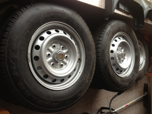 ขายล้อติดรถกระบะไทรทรันป้ายแดง