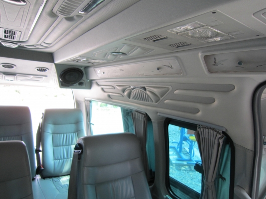 ต้องการขายรถตู้ VIP ต้องการขายในราคา 700000 บาทครับ แต่งครบครับสภาพสวยครับ วางเครื่อง 1UZ ติดแก็สแล้วครับประหยัดมากครับสนใจติดต่อที่ 085-7772677 ลือชัยครับ ต้องการขายรถตู้ VIP ต้องการขายในราคา 700000 บาทครับ แต่งครบครับสภาพสวยครับ วางเครื่อง 1UZ ติดแก็สแล้วครับประหยัดมากครับสนใจติดต่อที่ 085-7772677 ลือชัยครับ