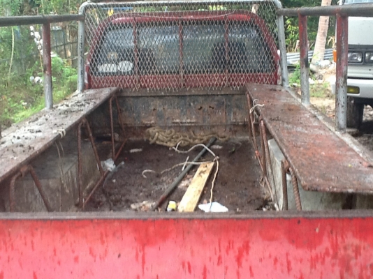 ราคาโดนๆอีกแล้วครับมิตซูมิชิสตาด้าปี.   41.  รถเดิมๆครับเครื่องไม่ดี.   เอกสารชุดโอนพร้อมภาษีเต็มคัชซีดีไม่มีผุ