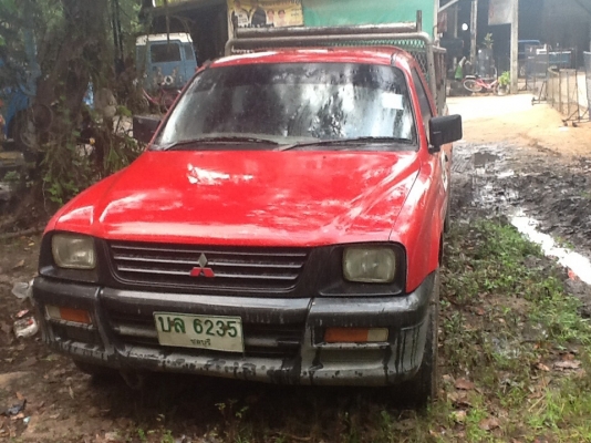 ราคาโดนๆอีกแล้วครับมิตซูมิชิสตาด้าปี.   41.  รถเดิมๆครับเครื่องไม่ดี.   เอกสารชุดโอนพร้อมภาษีเต็มคัชซีดีไม่มีผุ