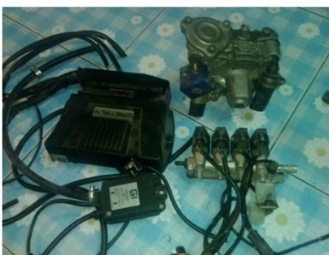 ถังแก็สพร้อมอึปกรณ์หัวฉีด