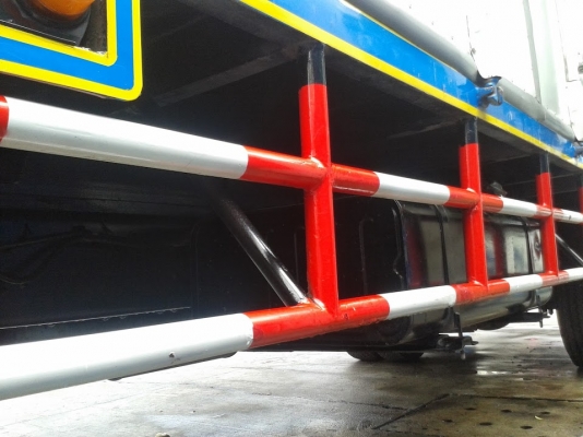 ขาย รถ อีซูซุ เดทก้า ยาว 7.20 เมตร ติดต่อ คุณอ้น โทร.081-9496134