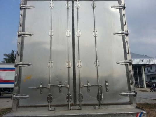 รถฮีโน่ 10 ล้อ ตู้เย็น FL1M  220 แรงม้า. ปี 36   สนใจติดต่อ 081 - 6079515