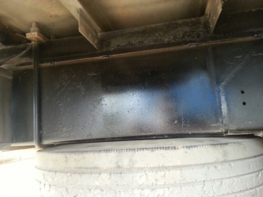 รถฮีโน่ 10 ล้อ ตู้เย็น FL1M  220 แรงม้า. ปี 36   สนใจติดต่อ 081 - 6079515