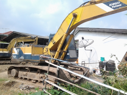 ขายแม็พโครKOBELCO sk200-2รถสวยพร้อมใช้เอกสาเล่มทะเบียน