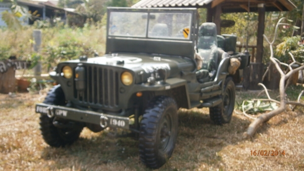 JEEP FORD 4*4 ทะเบียนโอน ขับกลับได้เลย วิ่งทางไกลได้ เป็น100