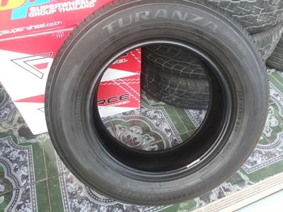 ขายยาง205/65/15 ปี 11/3เส้นปี10/1เส้น BRIDGESTONE TURANZA GR90 1ชุด