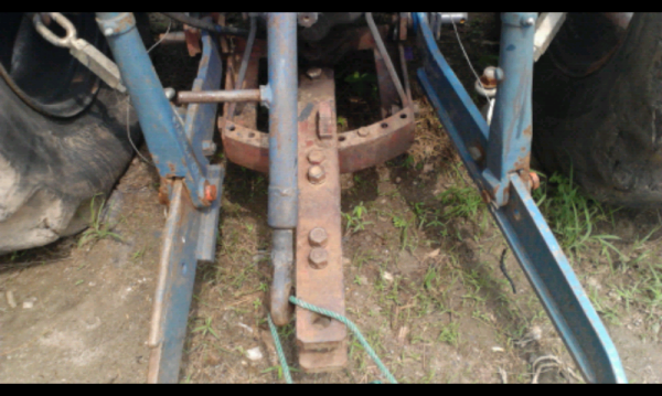 Ley land 272  71 HP 2wd เทียบเท่า ฟอร์ด  lลดเหลือ ราคา 75000