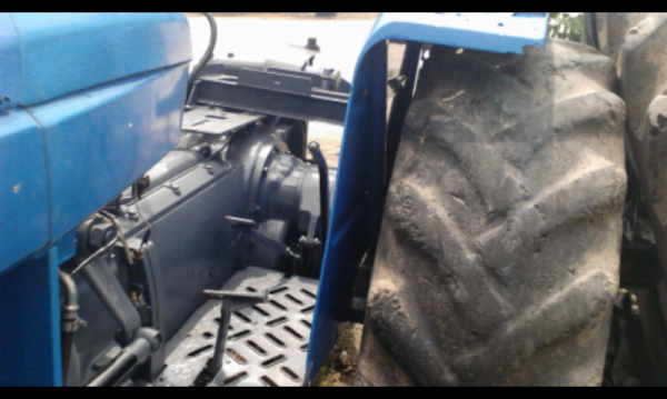 Ley land 272  71 HP 2wd เทียบเท่า ฟอร์ด  lลดเหลือ ราคา 75000