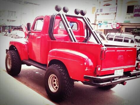 Ford F1  สวย ลุย ดุ