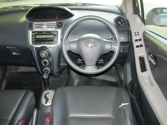 TOYOTA YARIS 1.5  AT ปี 2006