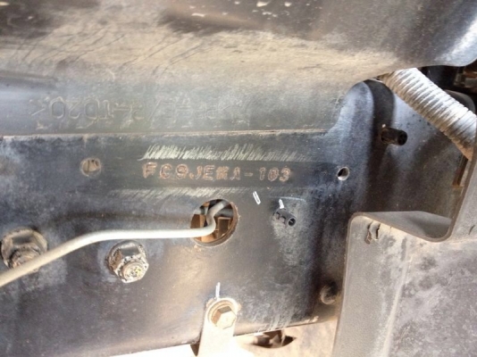 รถอีซูซุ 6 ล้อ รั้ว  FC9J  150 แรงม้า.  ( รถวิ่ง 3x,xxx กม. )  สนใจติดต่อ 081 - 6079515