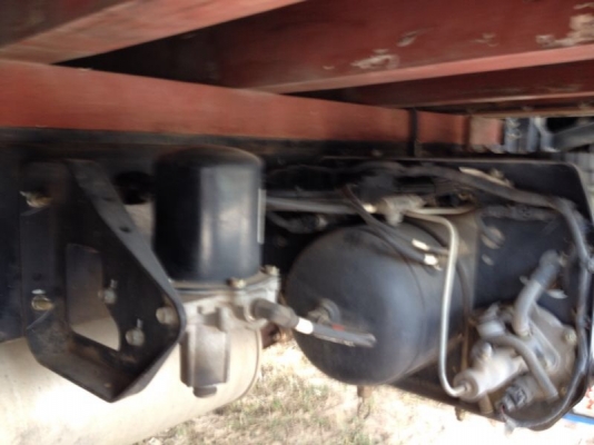 รถอีซูซุ 6 ล้อ รั้ว  FC9J  150 แรงม้า.  ( รถวิ่ง 3x,xxx กม. )  สนใจติดต่อ 081 - 6079515