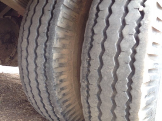 รถอีซูซุ 6 ล้อ รั้ว  FC9J  150 แรงม้า.  ( รถวิ่ง 3x,xxx กม. )  สนใจติดต่อ 081 - 6079515